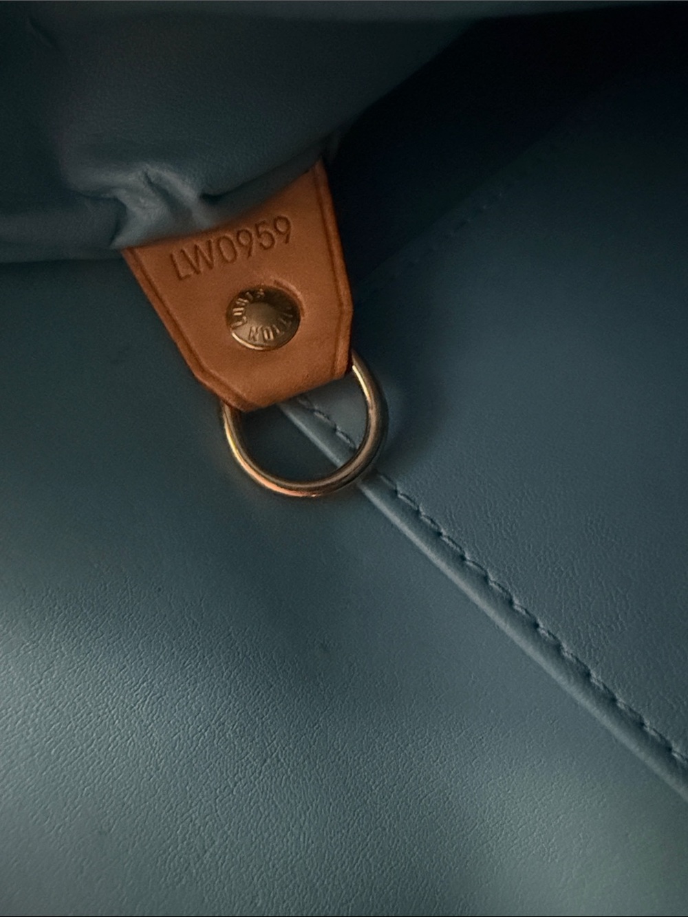 Louis Vuitton custom Blue Vernis Tote with gray Handles - Picture 5 of 6